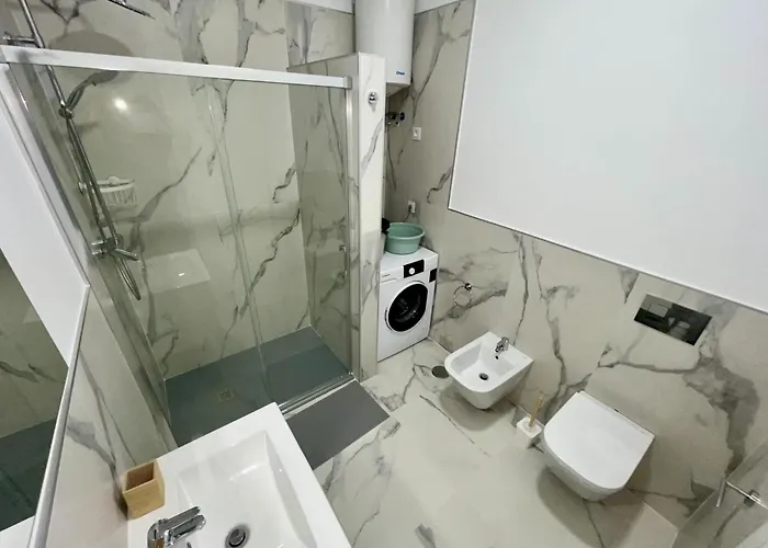 2 Island Village With Wi Fi And Pool Адехе