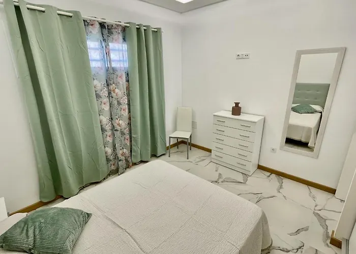 2 Island Village With Wi Fi And Pool Апартаменты *