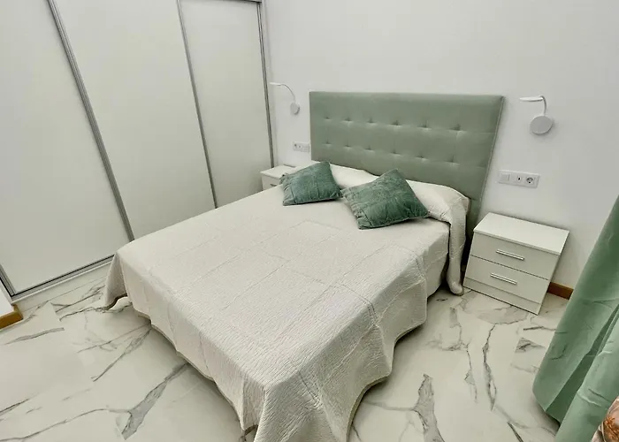 2 Island Village With Wi Fi And Pool